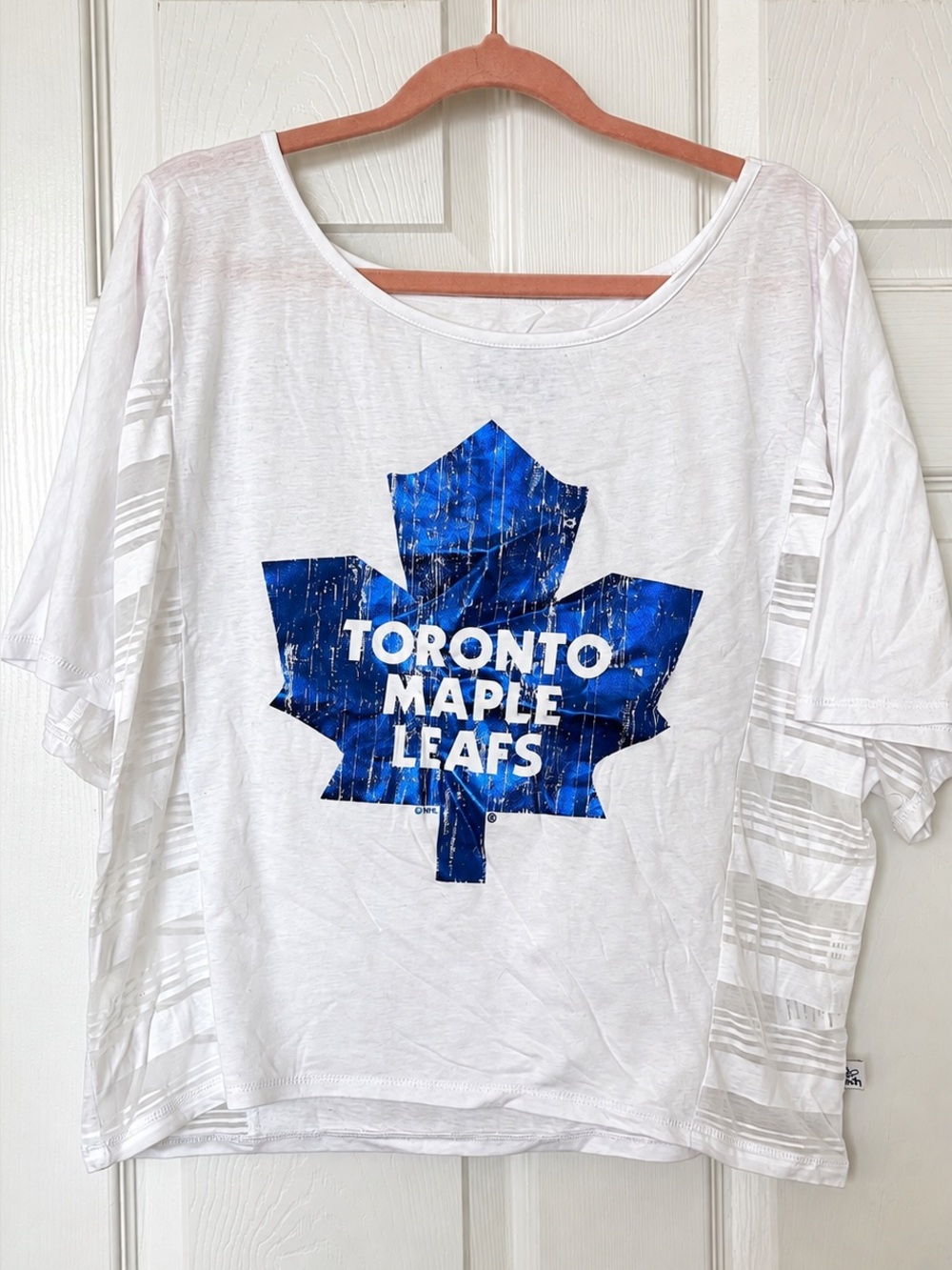 Toronto Maple Leafs White Burnout Graphic Top
